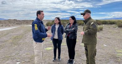 Delegada presidencial y máximas autoridades policiales en Colchane