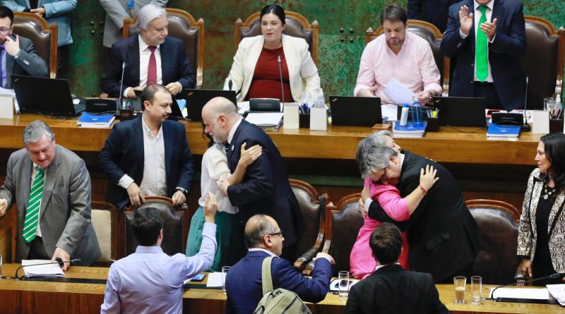 Congreso despachó a ley la reforma previsional: Cámara de Diputados aprobó el proyecto por 110 votos a favor y 38 en contra