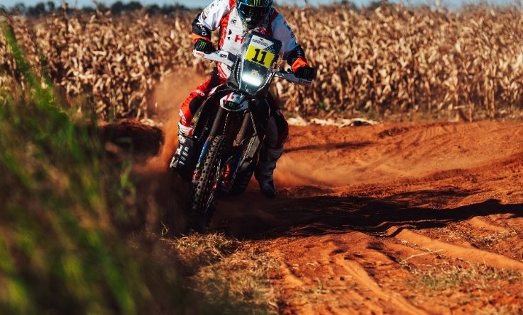 Ignacio Cornejo supera una exigente Etapa 2 en el Safari Rally 2025 y mantiene su enfoque en el objetivo