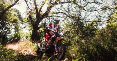Ignacio Cornejo Concluye el Safari Rally de Sudáfrica en el Top 6 y Anuncia su Regreso a Chile para el Atacama Race y el Desafío del Desierto