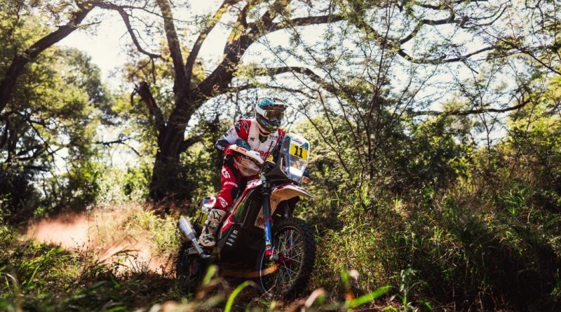 Ignacio Cornejo Concluye el Safari Rally de Sudáfrica en el Top 6 y Anuncia su Regreso a Chile para el Atacama Race y el Desafío del Desierto