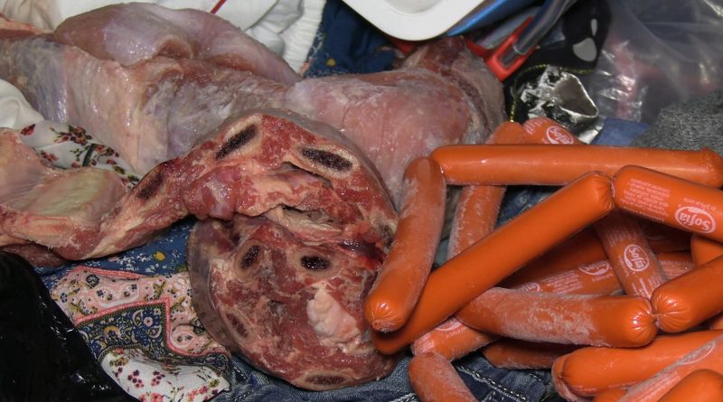 Más de 50 kilos de alimentos fueron decomisados en operativo