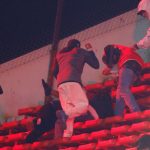 El dia despues de Graves incidentes obligan a suspender el partido entre Universidad de Chile e Independiente en Avellaneda