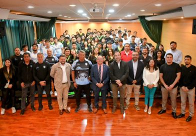 Santo Tomás y Club Deportes Iquique sellan alianza estratégica por el deporte y la educación