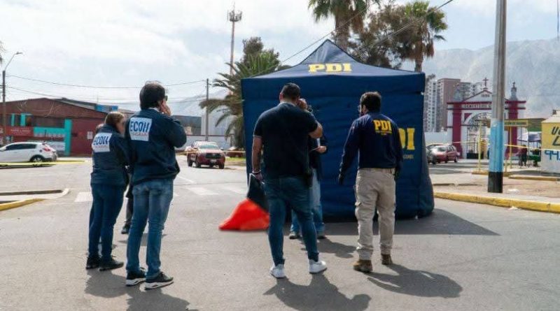 🔵 La Brigada de Homicidios de la Policía de Investigaciones de Iquique detuvo en las últimas horas por muerte en 21 de mayo.