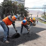 AVANCE EN LAS LABORES DE REPARACIÓN DE CALZADAS POR PARTE DE LA MUNICIPALIDAD DE IQUIQUE.