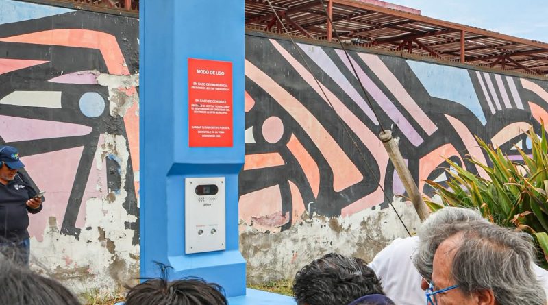 MUNICIPALIDAD DE IQUIQUE ENTREGA A LA COMUNIDAD NUEVOS TÓTEMS DE SEGURIDAD MUNICIPALIDAD DE IQUIQUE ENTREGA A LA COMUNIDAD NUEVOS TÓTEMS DE SEGURIDAD