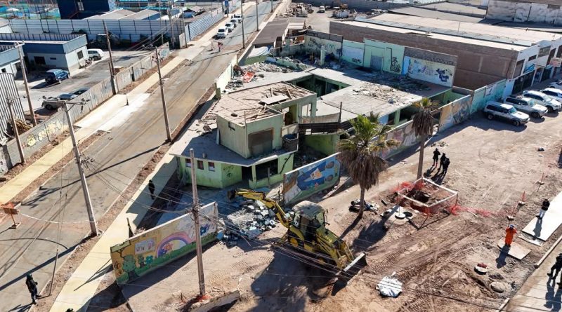 Municipio inicia demolición del ex Jardín Infantil Uruchi bajo gestión del alcalde Patricio Ferreira