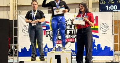 Municipio entrega reconocimiento a hospiciana campeona mundial de powerlifting: María Fernanda Palomino