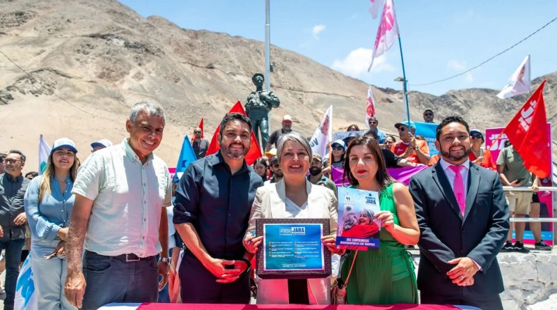La candidata presidencial del pacto Unidad por Chile, Jeannette Jara, realizó una intensa jornada de campaña en la Región de Tarapacá, acompañada por el gobernador José Miguel Carvajal y el alcalde de Iquique, Mauricio Soria Macchiavello.