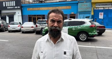 El exdiputado del Partido Comunista, Hugo Gutiérrez, fue víctima de un insulto por parte de la presidenta de su mesa de votación durante el balotaje presidencial en la comuna de Iquique, Región de Tarapacá.