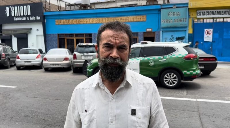 El exdiputado del Partido Comunista, Hugo Gutiérrez, fue víctima de un insulto por parte de la presidenta de su mesa de votación durante el balotaje presidencial en la comuna de Iquique, Región de Tarapacá.