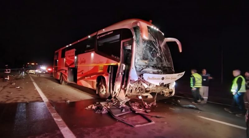 Tragedia vial en Ruta 1, deja 5 personas fallecidas y varios lesionadas en Mejillones