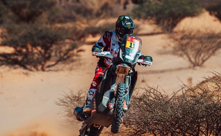 Nacho Cornejo enfrenta una dura Etapa 8 en Wadi Ad-Dawasir y reafirma su lucha por el Top 5