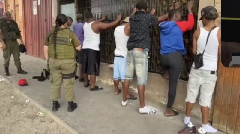 ocho sujetos fueron aprehendidos por distintos delitos, destacando que uno de ellos mantenía en su poder un electroshock,