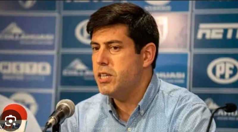 Rossi Descarta Venta de Deportes Iquique