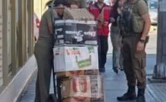 Personal de Carabineros de Chile realizó fiscalizaciones al comercio ambulante en distintos sectores de la comuna