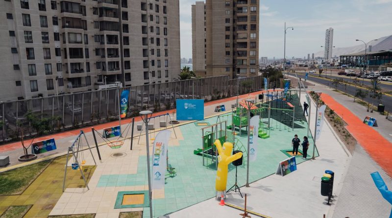 Gobierno Regional de Tarapacá y Municipalidad de Iquique inauguran y entregan a la comunidad la Plaza “José Victorino Lastarria” Proyecto consideró una inversión de 1.440 millones de pesos del GORE.