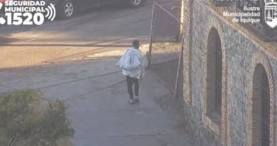 Rápida acción de Carabineros permitió detención por robo de accesorios de vehículo en el centro de Iquique