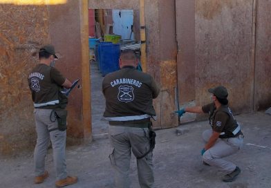 Carabineros investiga femicidio frustrado en campamento de Alto Hospicio: víctima permanece en riesgo vital*