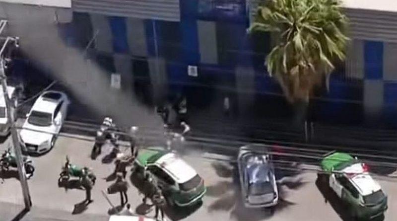 La Fiscalía Local de Iquique formalizó este lunes 16 de marzo de 2026 a tres adolescentes tras un violento incidente ocurrido en una residencia de protección de la ciudad La Fiscalía Local de Iquique formalizó este lunes 16 de marzo de 2026 a tres adolescentes tras un violento incidente ocurrido en una residencia de protección de la ciudad