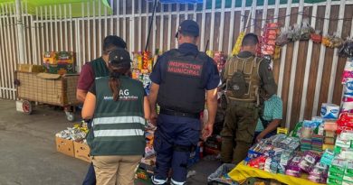 un operativo reciente en Alto Hospicio (marzo de 2026) destinado a combatir el comercio irregular y el ingreso de productos de contrabando.
