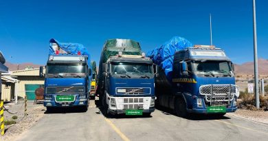 *Carabineros frustra traslado de cargamento ilegal hacia Bolivia: 16 detenidos y 11 vehículos incautados*