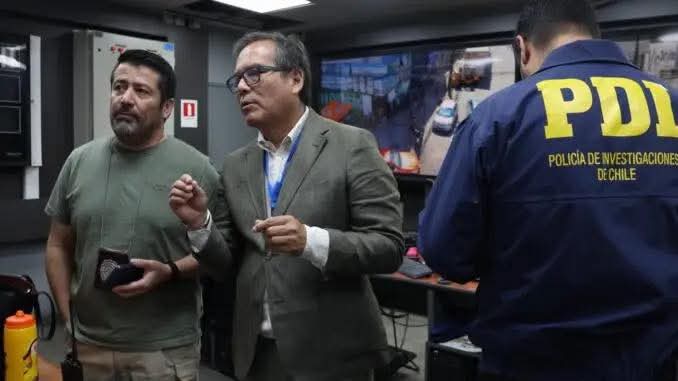 operativo conjunto entre la Policía de Investigaciones (PDI) y la administración de la Zona Franca de Iquique (Zofri) operativo conjunto entre la Policía de Investigaciones (PDI) y la administración de la Zona Franca de Iquique (Zofri)