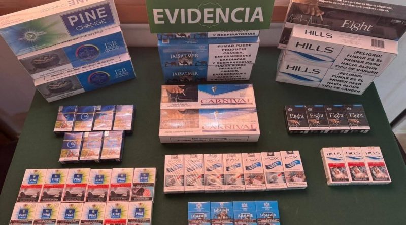 DETIENEN A MUJERES POR CONTRABANDO E INFRACCIÓN A LA LEY DE DROGAS* DETIENEN A MUJERES POR CONTRABANDO E INFRACCIÓN A LA LEY DE DROGAS*