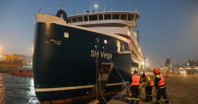 PUERTO DE IQUIQUE RECIBE MODERNO CRUCERO DE LUJO “SH VEGA