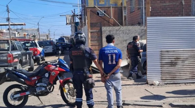 Inspectores municipales de Alto Hospicio logran retención de sujetos tras robo de celulares