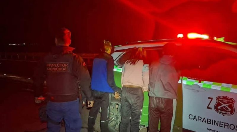 Recuperan vehículo con encargo por robo en Ruta A-16 Recuperan vehículo con encargo por robo en Ruta A-16
