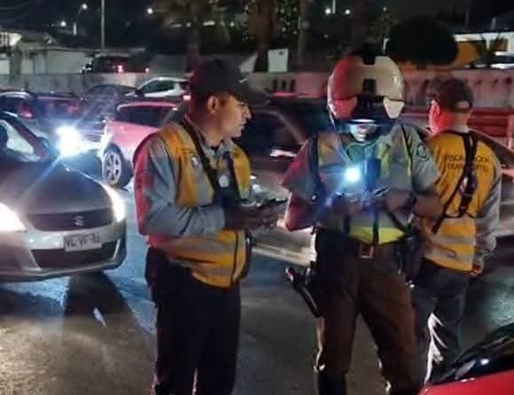CUATRO VEHÍCULOS FUERON RETIRADOS DURANTE OPERATIVO CONJUNTO DE FISCALIZACIÓN VEHICULAR CUATRO VEHÍCULOS FUERON RETIRADOS DURANTE OPERATIVO CONJUNTO DE FISCALIZACIÓN VEHICULAR