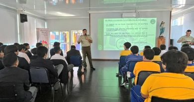 Carabineros orienta a estudiantes del Colegio Don Bosco sobre Responsabilidad Penal Adolescente