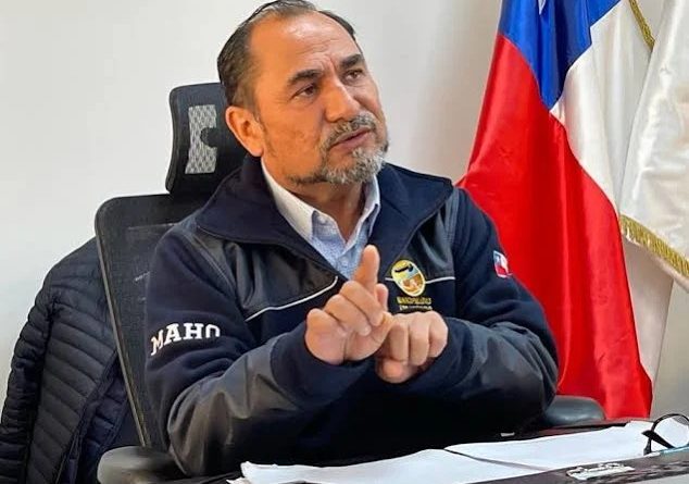Orden de Arresto contra Alcalde de Alto Hospicio: Deuda Laboral y Contexto Judicial