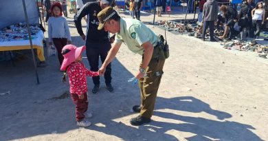 Carabineros refuerza prevención del delito en feria La Quebradilla de Alto Hospicio