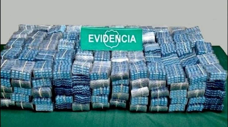 Detenido en Colchane por contrabando de más de 3.000 sachets de Losartán Potásico Colchane, 15 de mayo de 2026 Detenido en Colchane por contrabando de más de 3.000 sachets de Losartán Potásico Colchane, 15 de mayo de 2026