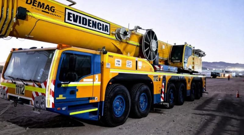 Detectives de la Brigada de Investigación Criminal (BICRIM) de Calama lograron la ubicación e incautación de cuatro grúas de alto tonelaje marca Tadano, avaluadas en más de 5.413 millones de pesos, en el marco de una investigación por el delito de apropiación indebida desarrollada junto al Ministerio Público. Detectives de la Brigada de Investigación Criminal (BICRIM) de Calama lograron la ubicación e incautación de cuatro grúas de alto tonelaje marca Tadano, avaluadas en más de 5.413 millones de pesos, en el marco de una investigación por el delito de apropiación indebida desarrollada junto al Ministerio Público.