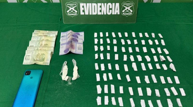 Dos detenidos por microtráfico de drogas en el centro de Iquique