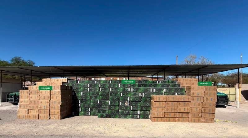 Operativo de Carabineros culminó con millonario decomiso de cigarrillos de contrabando Operativo de Carabineros culminó con millonario decomiso de cigarrillos de contrabando