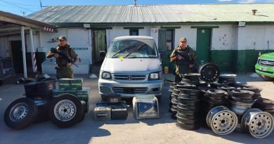 Carabineros incauta repuestos y accesorios de vehículos de contrabando